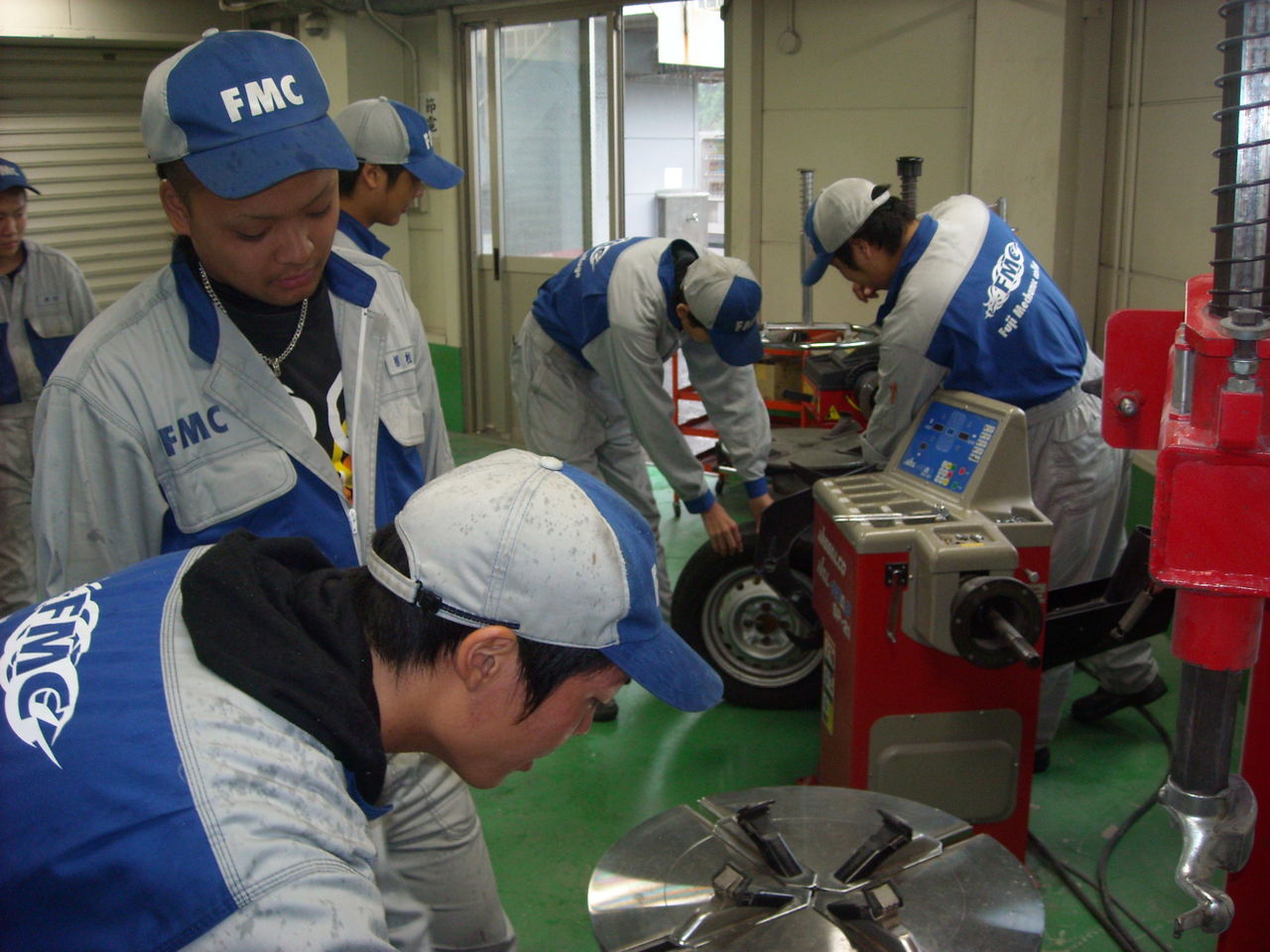 巻き上げ機(ウインチ)取扱特別教育 学校法人 鈴木学園:富士メカニック専門学校 巻き上げ機(ウインチ)取扱特別教育 学校法人 鈴木学園:富士メカニック専門学校