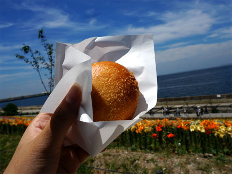 舞洲　ゆり園カレーパン