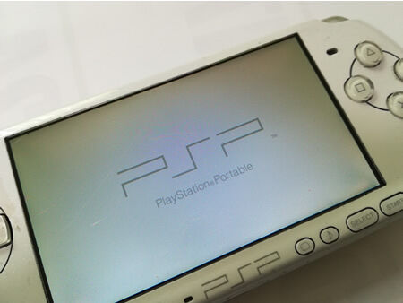 たまにはPSPで遊ぼうよ : 198X-02