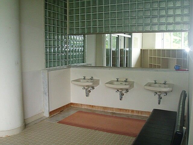 閉館 七飯町 東大沼温泉 七飯町青少年センター ユートピア大沼 平成２１年６月 北海道 源泉マニアの突撃入湯レポ