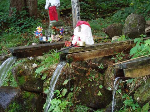 むつ市 恐山冷水 北海道 源泉マニアの突撃入湯レポ むつ市 恐山冷水 北海道 源泉マニアの突撃入湯レポ
