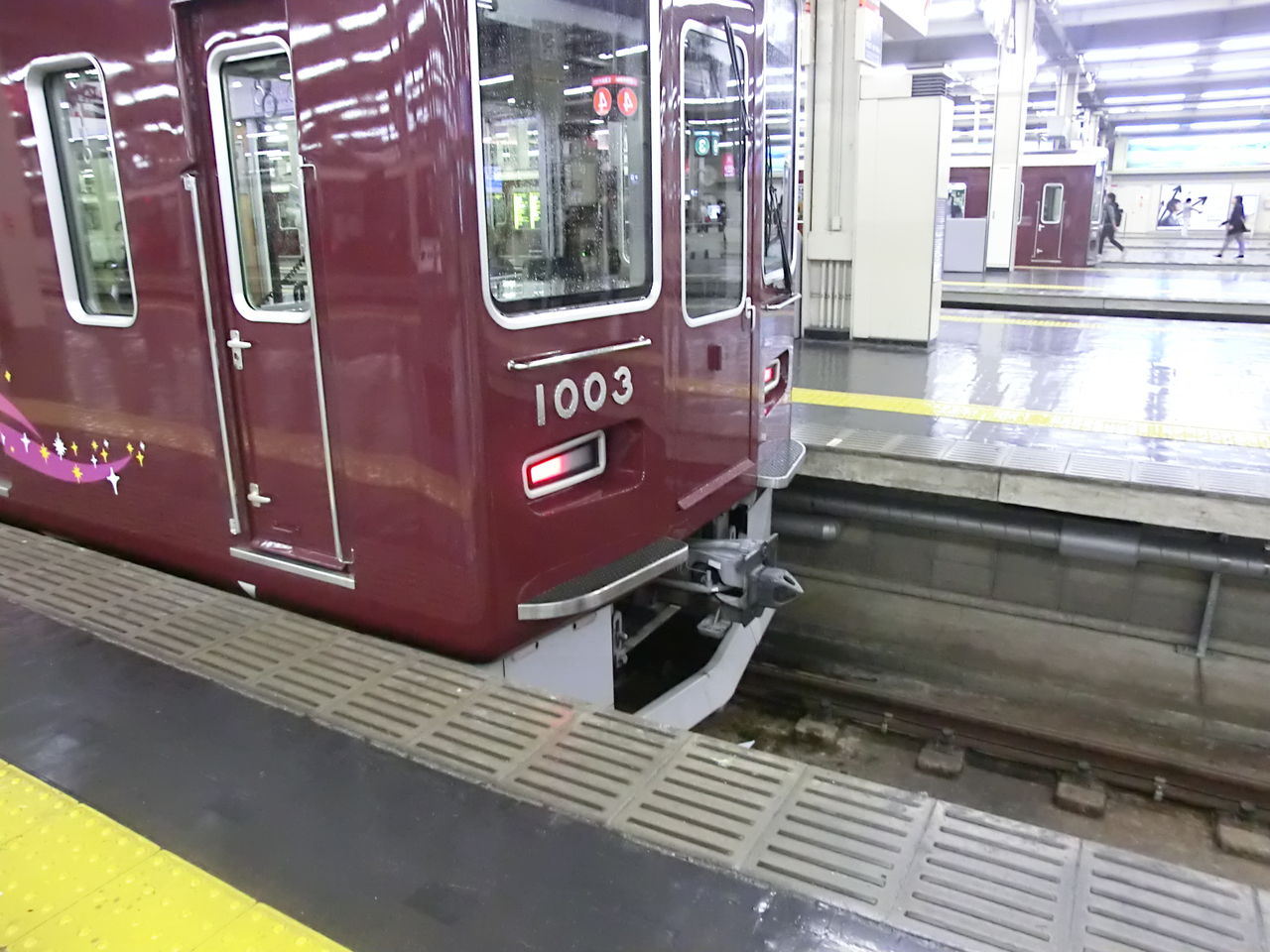 阪急電車の手塚治虫アニメーション りゅうびの日々 阪急電車の手塚治虫アニメーション りゅうびの日々
