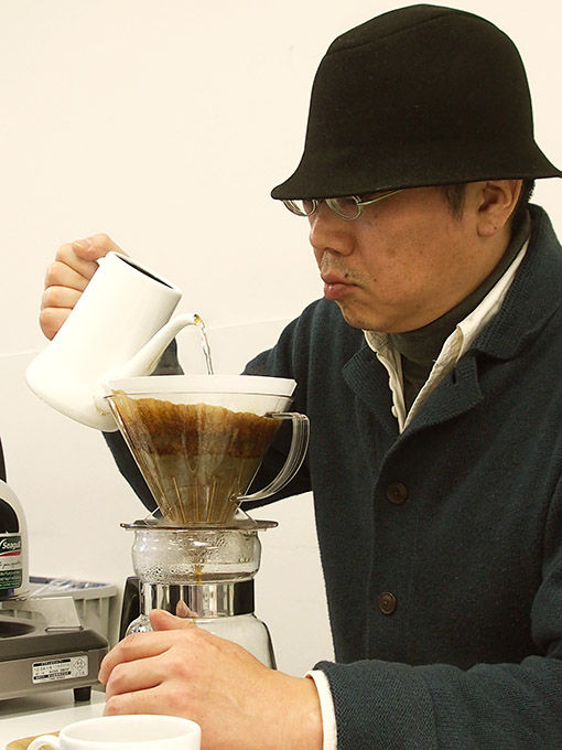 抽出中