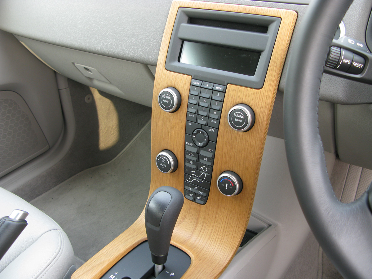 ｖｏｌｖｏ ｖ７０の代車は Chatte ちょっと古くて楽しい輸入車生活