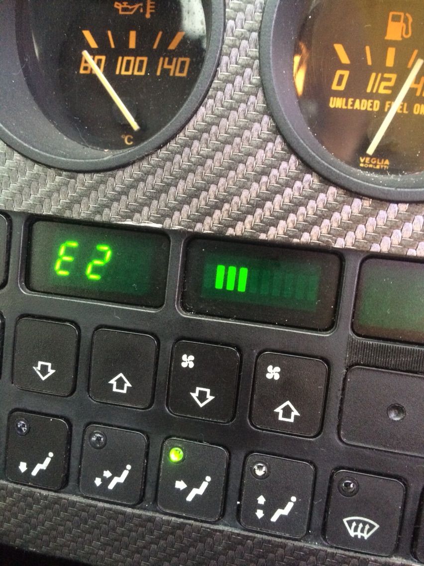 348 メンテナンス 特別編 エアコンコントロールパネル Chatte ちょっと古くて楽しい輸入車生活