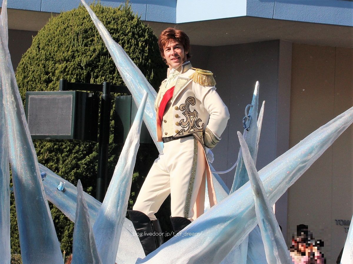 フローズンファンタジーパレードといえば お父さんのための東京ディズニーリゾート R