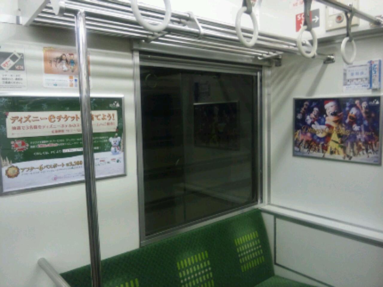 電車の車内広告にもtdrクリスマス お父さんのための東京ディズニーリゾート R 電車の車内広告にもtdrクリスマス お父さんのための東京ディズニーリゾート R