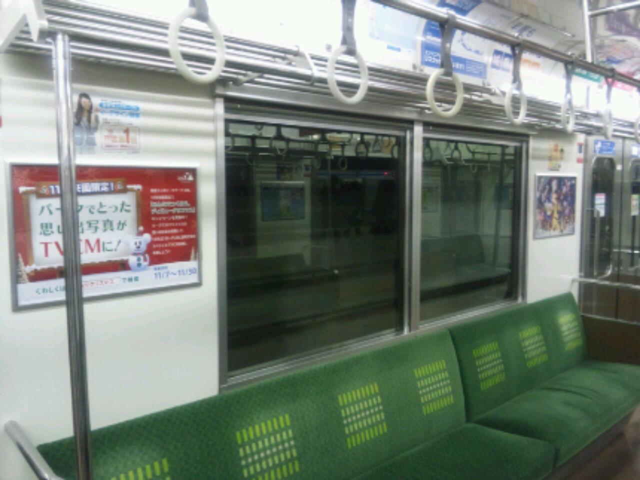 電車の車内広告にもtdrクリスマス お父さんのための東京ディズニーリゾート R 電車の車内広告にもtdrクリスマス お父さんのための東京ディズニーリゾート R