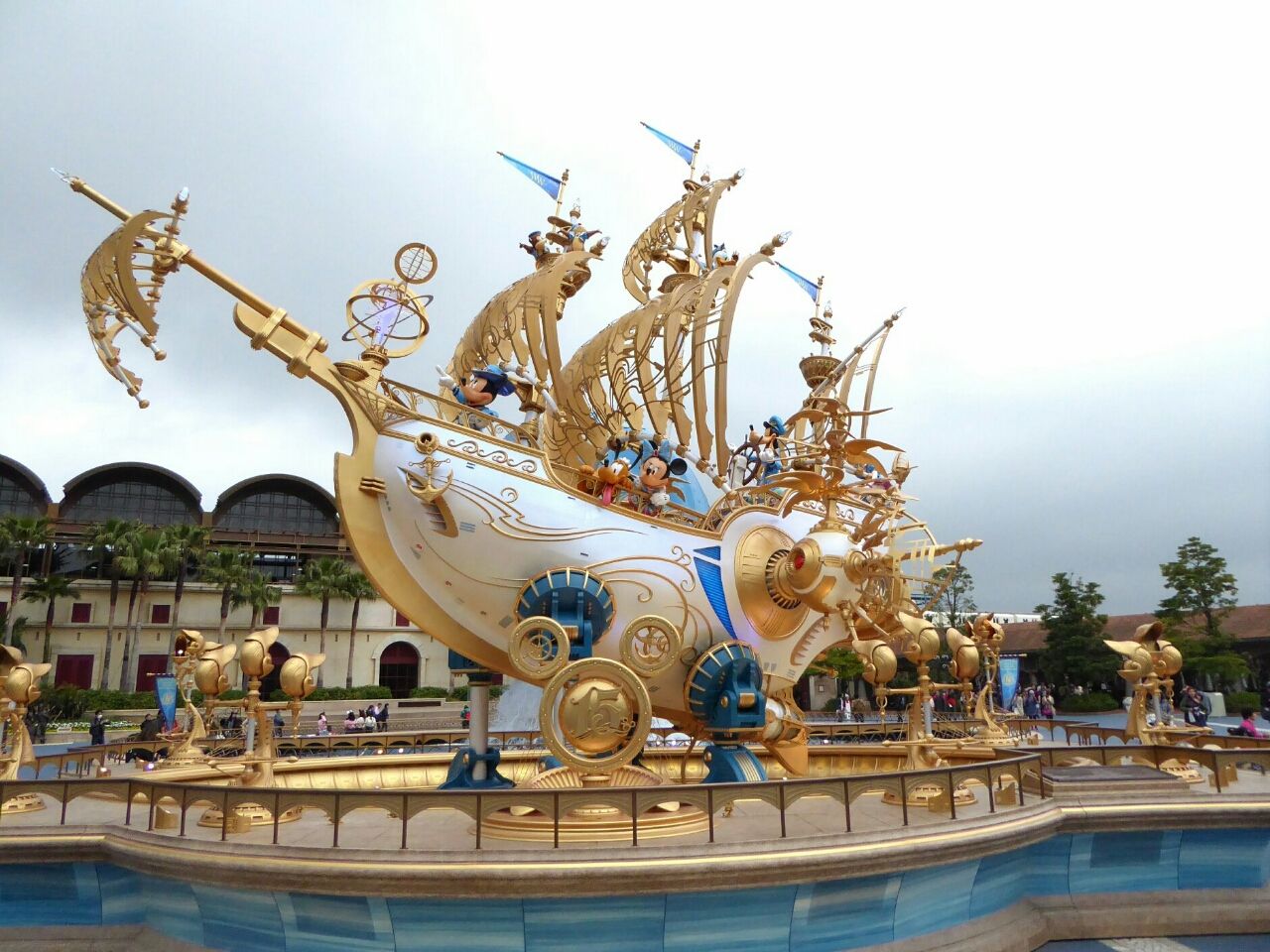 東京ディズニーランド33周年 シーでは15周年イベント期間 お父さんのための東京ディズニーリゾート R