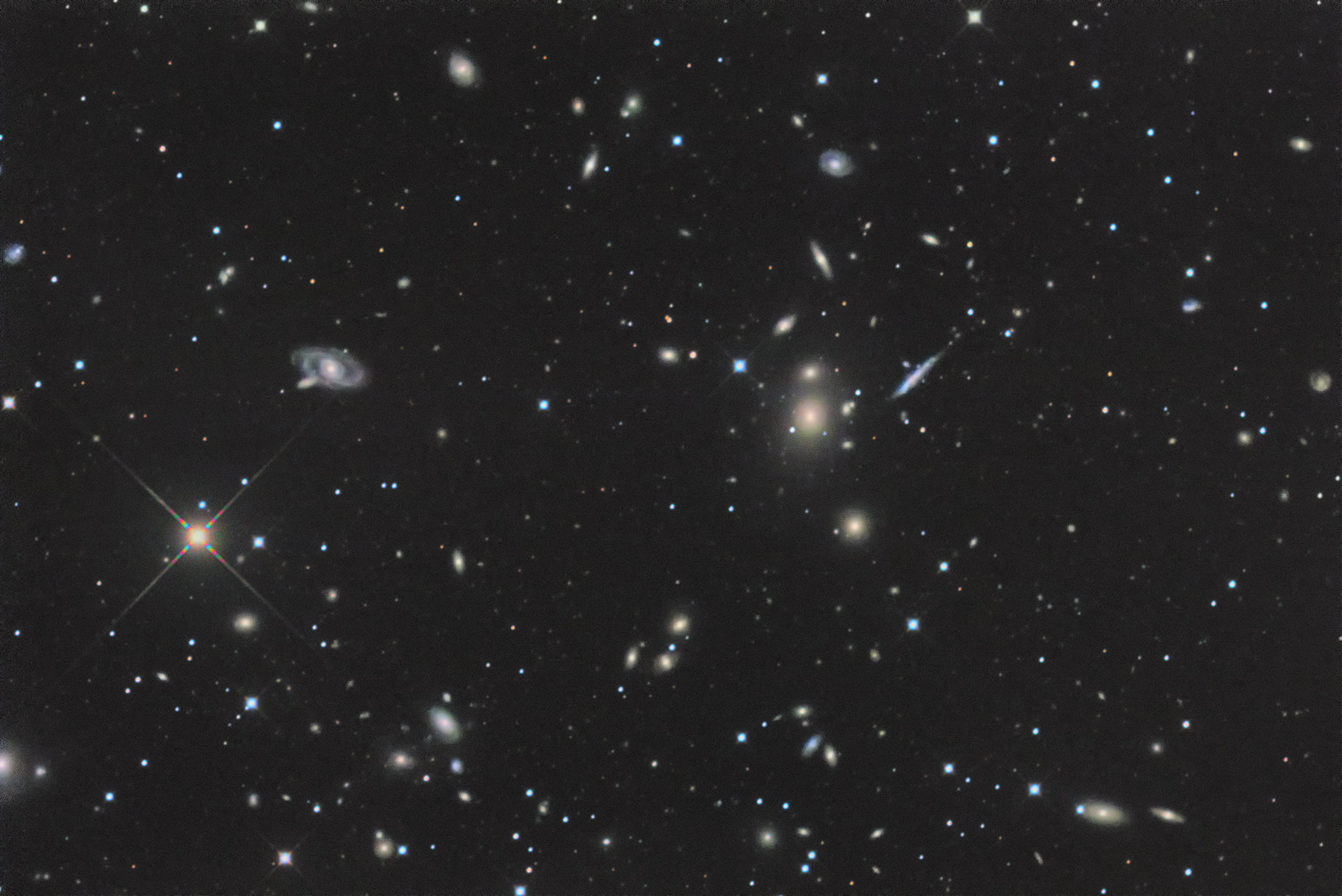 銀河222 嵐を呼ぶ太古の巨大棒渦巻銀河 | 国立天文台(NAOJ)