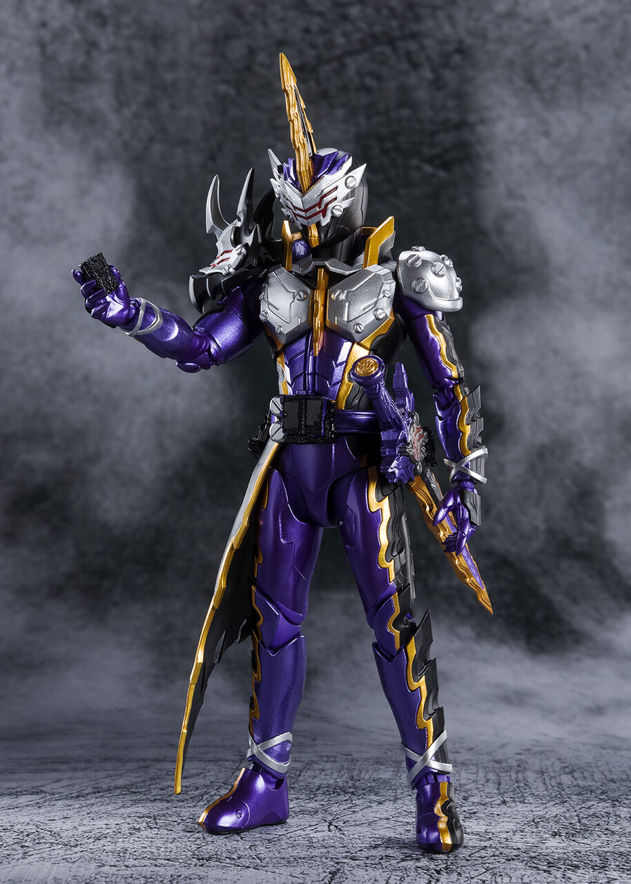 本日11月15日受注開始 S H Figuarts 仮面ライダーカリバー ジャアクドラゴン発売決定 Tamashii Nations公式ブログ