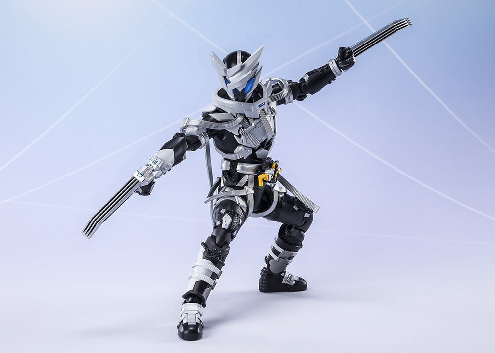 夢を求めし青眼の狼爪 S H Figuartsで発売決定 仮面ライダー亡 魂ウェブ商店で2月5日 金 受注開始予定 Tamashii Nations公式ブログ 夢を求めし青眼の狼爪 S H Figuartsで発売決定 仮面ライダー亡 魂ウェブ商店で2月5日 金 受注開始予定 Tamashii Nations公式ブログ