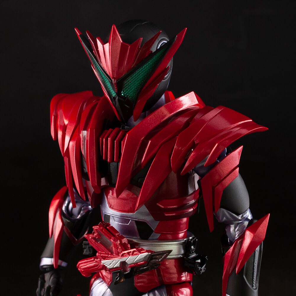 S H.Figuarts 仮面ライダー迅 バーニングファルコン