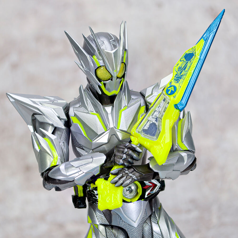 格安在庫 BANDAI - S.H.Figuarts 仮面ライダーゼロワン メタルクラスタ ...