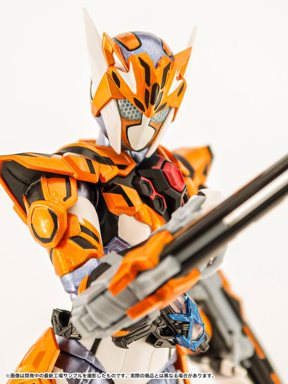 S.H.Figuarts 仮面ライダーバルキリー ジャスティスサーバル