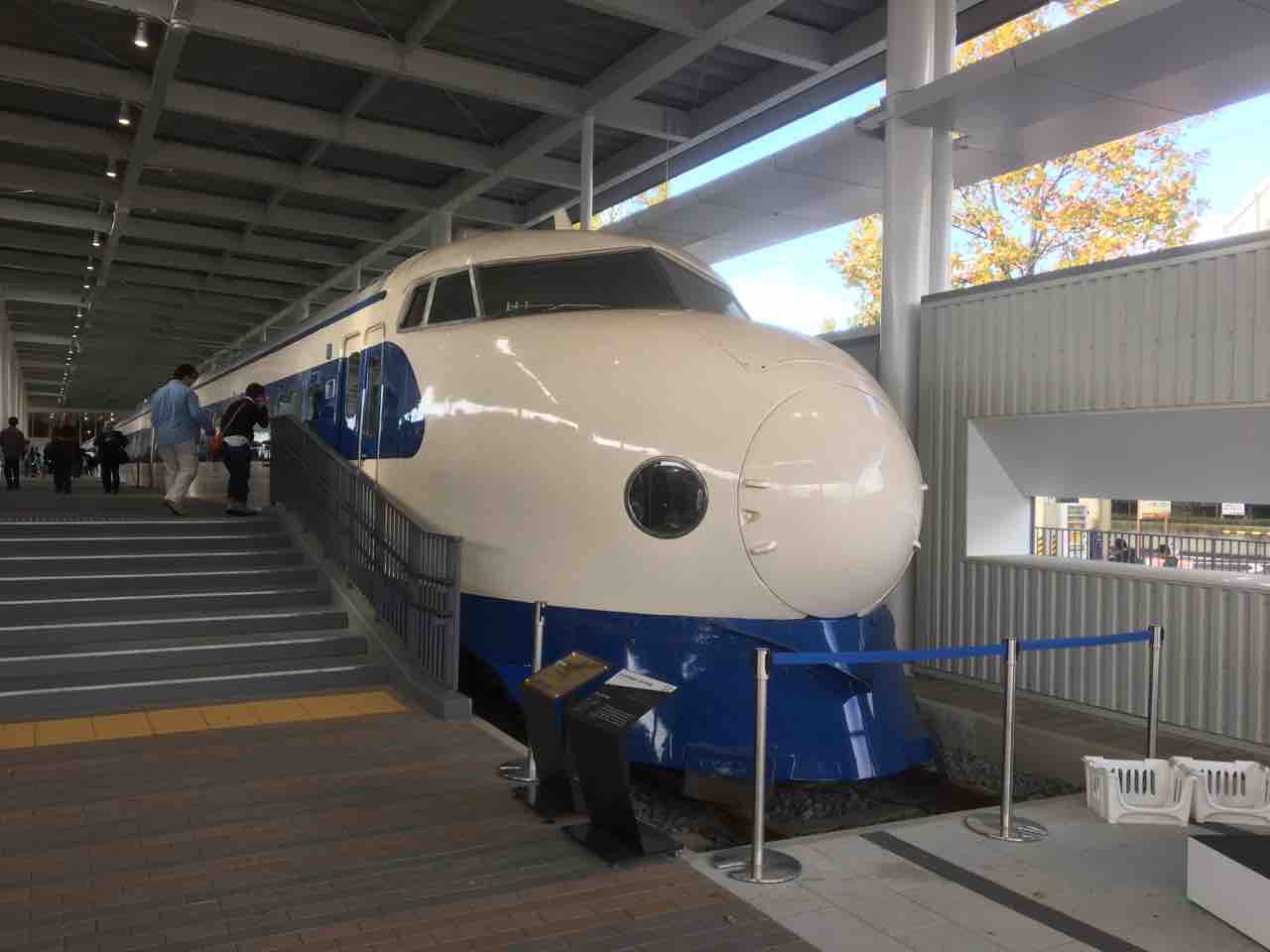 きかんしゃトーマス に日本の新幹線が タケっちのブログ