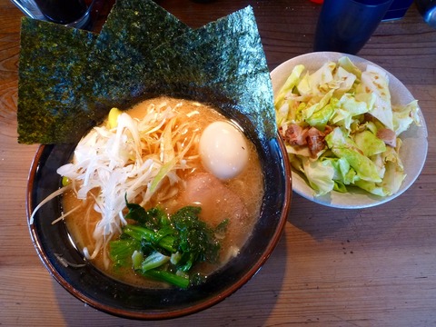 舎弟ネギラーメン+味付半熟玉子+キャベチャー