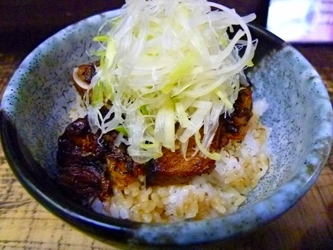 チャーシュー丼