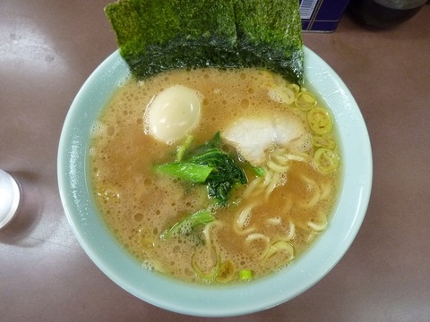 本牧家 ラーメン+味付玉子