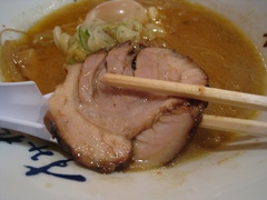 �顼���αء����㡼���塼