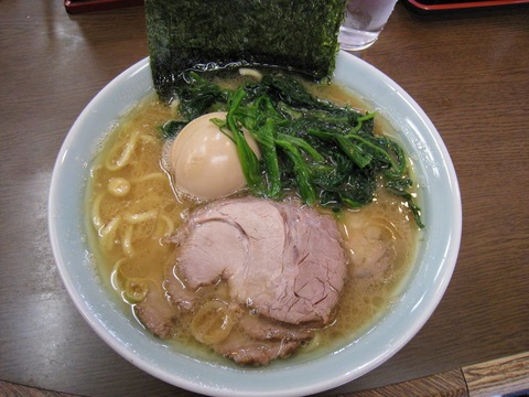 寿々喜家・ラーメン+チャーシュー+味玉