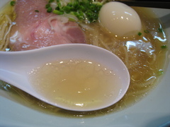 �ʲ��������׶��