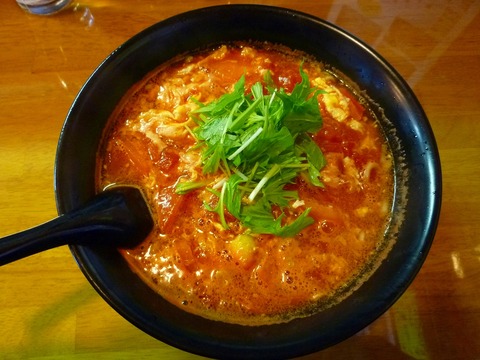 一歩トマトラーメン
