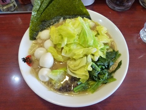 盛家 ラーメン+キャベツ+うずら