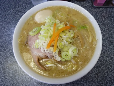 零一壱 純正白味噌らーめん+味付玉子