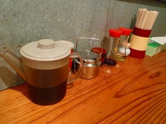 日の出製麺所卓上