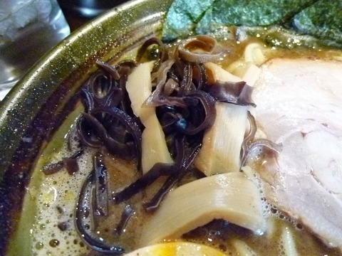 �����餲����