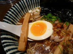 �ᤸ����̣�̡�����