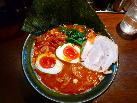 壱八家 チゲらーめん+玉子(半玉)