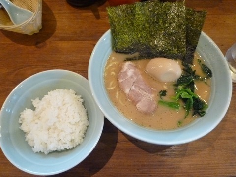 �Ҳȥ顼����̣�̡�Ⱦ�饤��