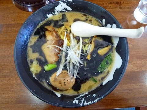 一刻 黒マー油・正油+味付玉子