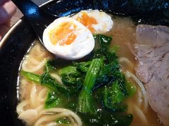 梅家舎弟 味玉 ほうれん草