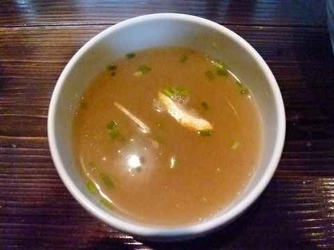 �����׳��