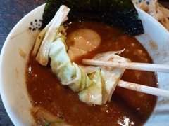 ���Ӥ�����������٥�