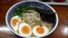 �ФäƤ�顼���ܤ�Ƕ̻�