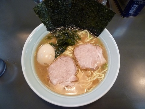だし屋 らーめん+味付たまご