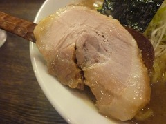 日の出らーめん チャーシュー