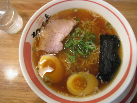 ちばき屋・中華そば・正油+半熟煮玉子