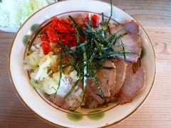 梅家舎弟チャー丼