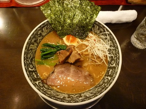 ��¼����̣���顼���