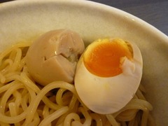 �����ݡ�̣��