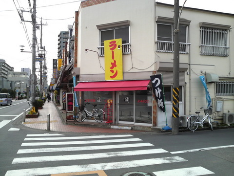 囲外観