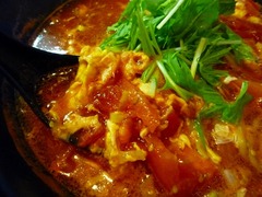 一歩トマトラーメンの具