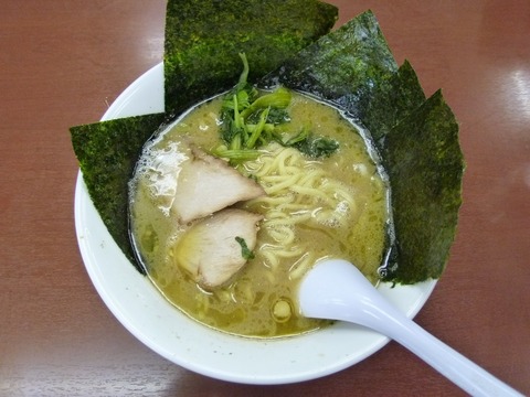 とんこつ醤油らーめん
