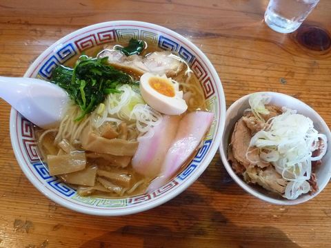 日の出製麺所・東京ラーメン・並+角チャー