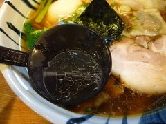 ○屋醤油スープ